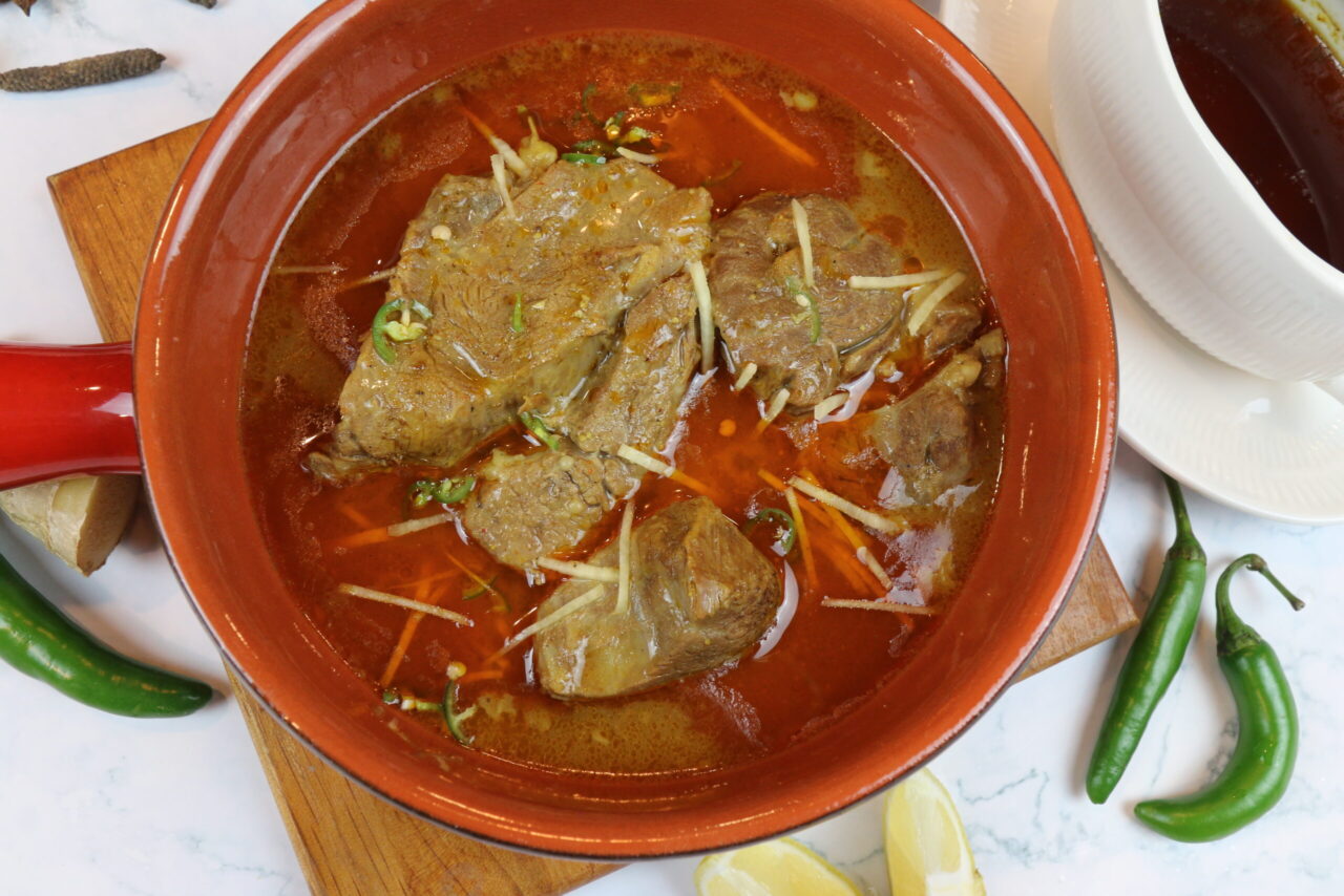 Nihari Recipe (Authentic Pakistani Style)